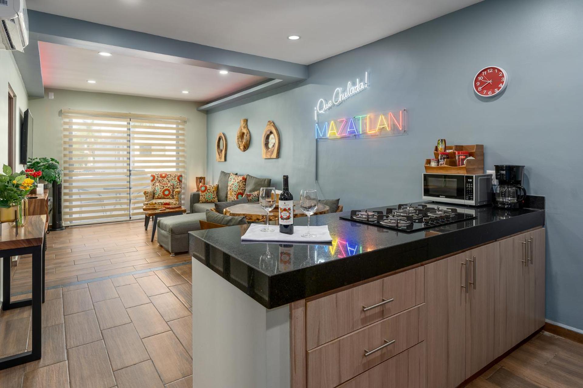 New & Comfy, 5 Star Area, Walk 2 Beach, Pool, Views, King Bed Mazatlán Extérieur photo
